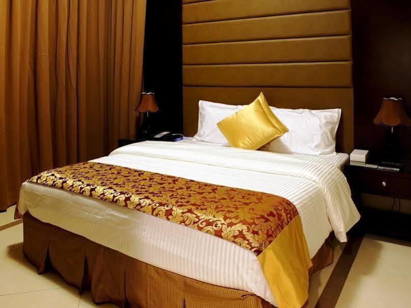 Paragon Hotel Apartments Abu Dhabi Exterior photo